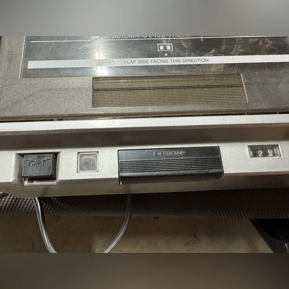 Gemini vintage vhs video rewinder - Picture 7 of 7